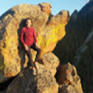 Meet your Posher, Caitlin